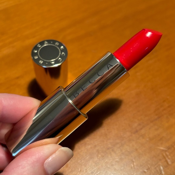 BECCA Ultimate Lipstick Love Crimson - Picture 5 of 16